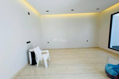 4 bedrooms Apartment in Riyadh, Saudi Arabia No. 61642 4