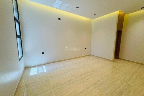 4 bedrooms Apartment in Riyadh, Saudi Arabia No. 61642 10