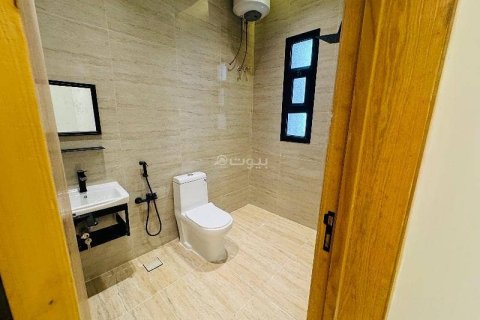 4 bedrooms Apartment in Riyadh, Saudi Arabia No. 61642 13