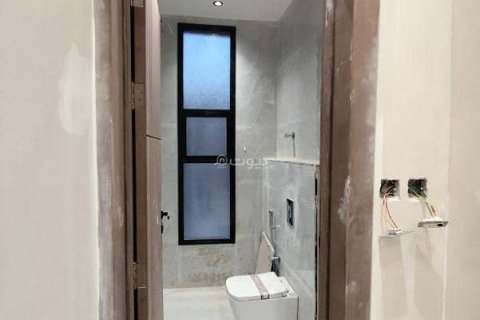 Квартира с 3 спальнями в Эр-Рияд, Саудовская Аравия №61643 3