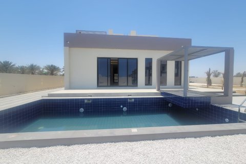 Villa de 5 dormitorios en Barka, Oman No. 62448