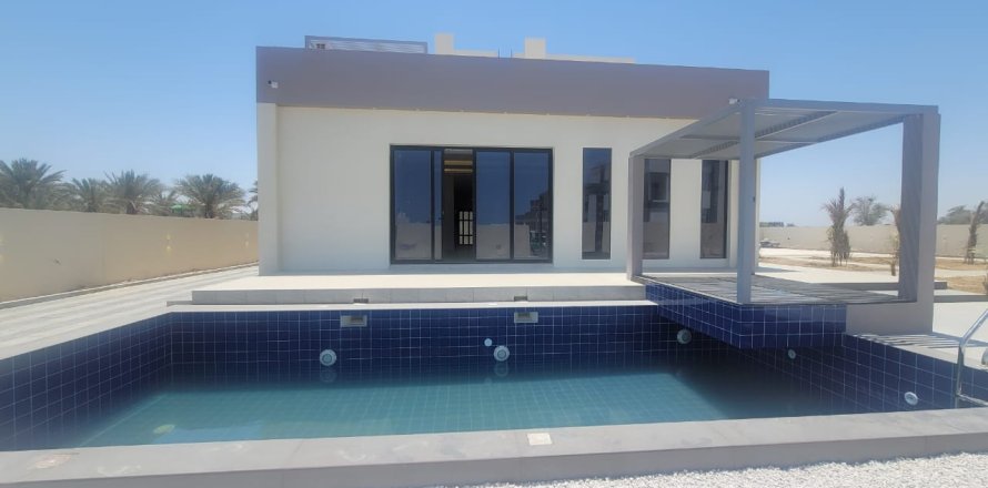 Villa de 5 dormitorios en Barka, Oman No. 62448