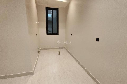3 bedrooms Apartment in Riyadh, Saudi Arabia No. 67488 10