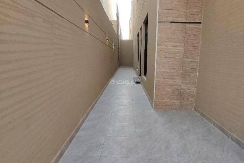 3 bedrooms Apartment in Riyadh, Saudi Arabia No. 67488 6