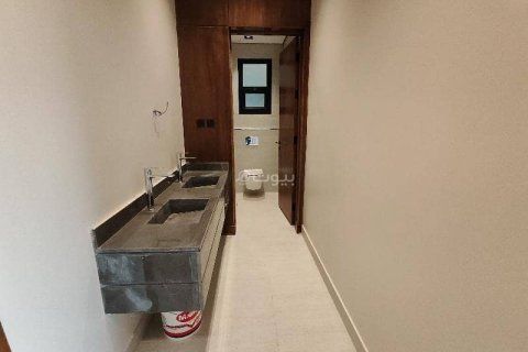 3 bedrooms Apartment in Riyadh, Saudi Arabia No. 67488 7