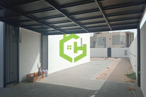 Villa de 5 chambres à Al Aweer, UAE No. 36252 5