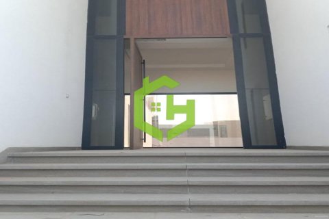 Villa de 5 chambres à Al Aweer, UAE No. 36252 4