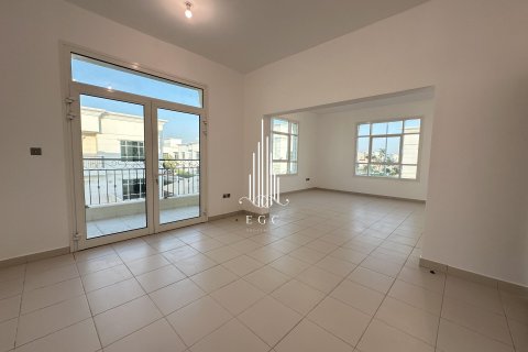 6 bedrooms Villa in Khalifa City, UAE No. 23301 22