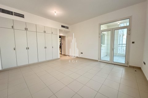6 bedrooms Villa in Khalifa City, UAE No. 23301 25