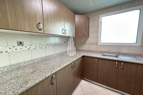6 bedrooms Villa in Khalifa City, UAE No. 23301 10
