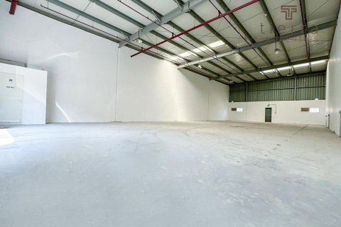 329.8مربع، عقار تجاري في Al Quoz, الإمارات العربية المتحدة رقم 47679
