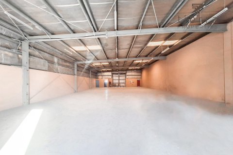 371.6مربع، مستودع في Al Qusais Industrial Area, الإمارات العربية المتحدة رقم 47678