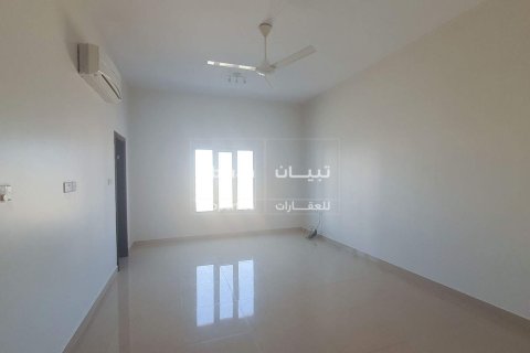 Apartment de 3 dormitorios en As Sib, Oman No. 53688 3