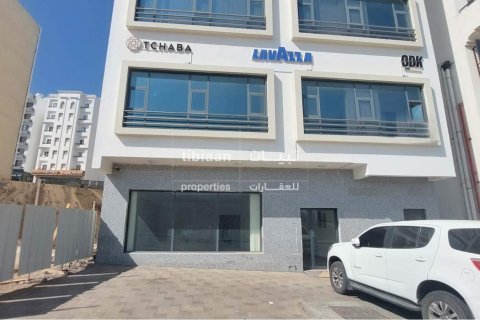 400m² Shop in Bawshar, Oman No. 53738