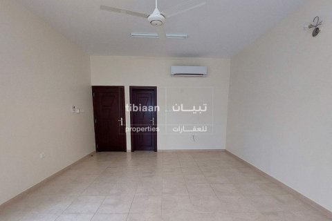 5 bedrooms Twin Villa in Al Ansab, Oman No. 53685 8