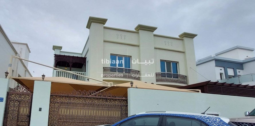 5 bedrooms Twin Villa in Al Ansab, Oman No. 53685