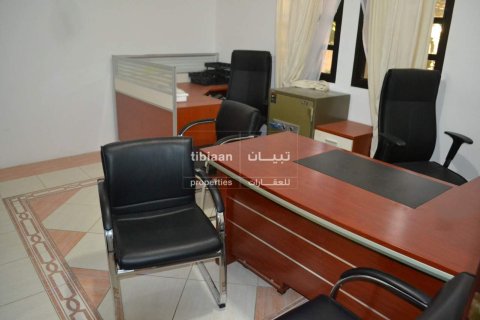 2m² Villa in Muscat, Oman No. 53684 3