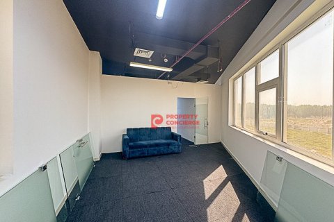 162m² Office in Dubai Investment Park, UAE No. 39636