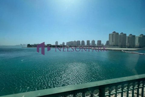 2 bedrooms Apartment in Doha, Qatar No. 57167