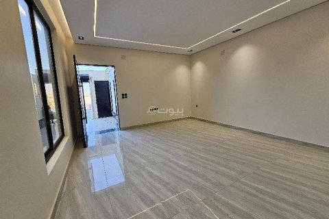 4 bedrooms Apartment in Riyadh, Saudi Arabia No. 60710 4