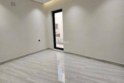 Квартира с 3 спальнями в Эр-Рияд, Саудовская Аравия №60707 11