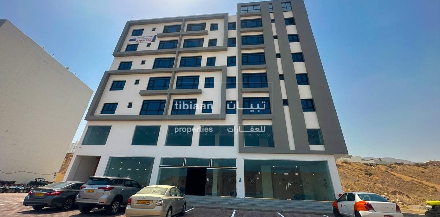 Edificio de 84m² en Bawshar, Oman No. 53682
