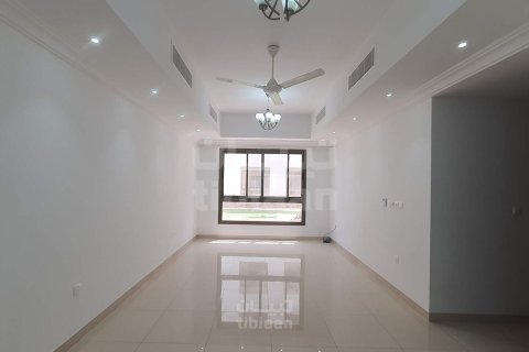 2 bedrooms Apartment in As Sib, Oman No. 53677 3