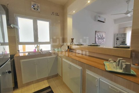 Apartment de 2 dormitorios en Al Amarat, Oman No. 53678 6
