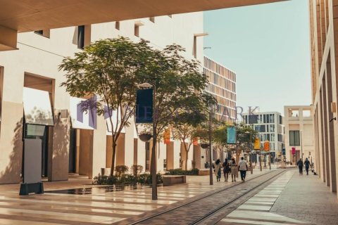 3 bedrooms Apartment in Doha, Qatar No. 57758 6