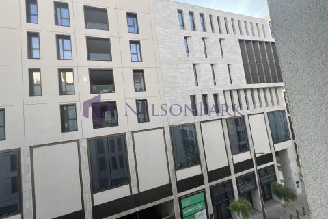 3 bedrooms Apartment in Doha, Qatar No. 57758 5