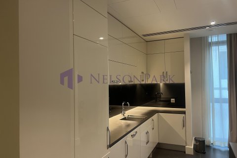 3 bedrooms Apartment in Doha, Qatar No. 57758 16