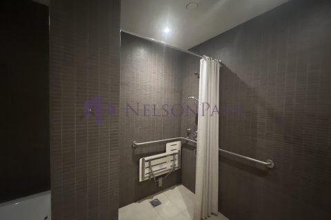 3 bedrooms Apartment in Doha, Qatar No. 57758 8