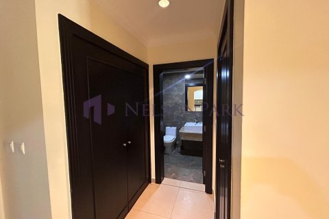 Apartment de 1 dormitorio en Doha, Qatar No. 57710 11