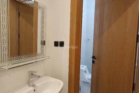 Apartment de 3 dormitorios en Riyadh, Saudi Arabia No. 99546 15