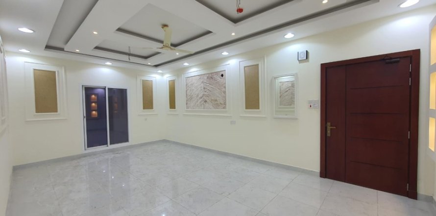4 bedrooms Apartment in Al Hidd, Bahrain No. 59755
