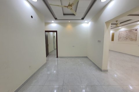 4 bedrooms Apartment in Al Hidd, Bahrain No. 59755 4