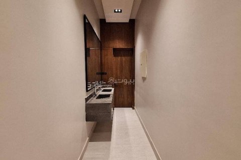 Villa de 6 chambres à Riyadh, Saudi Arabia No. 61650 11