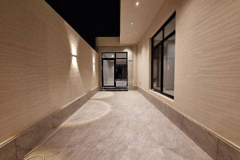 Villa de 6 chambres à Riyadh, Saudi Arabia No. 61650 7