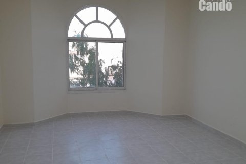 Вилла с 5 спальнями в Al Barsha 2, ОАЭ №48170 12