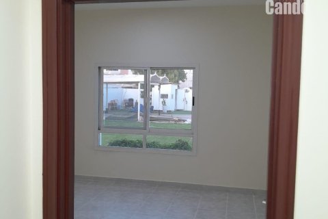 Вилла с 5 спальнями в Al Barsha 2, ОАЭ №48170 13