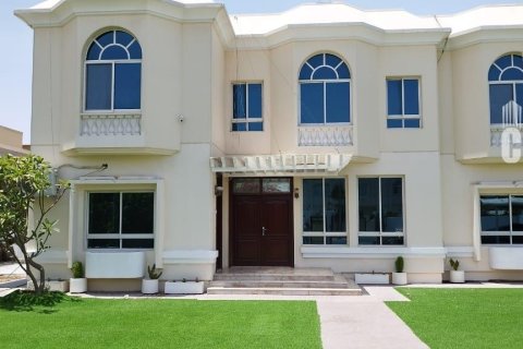 Вилла с 5 спальнями в Al Barsha 2, ОАЭ №48170 9