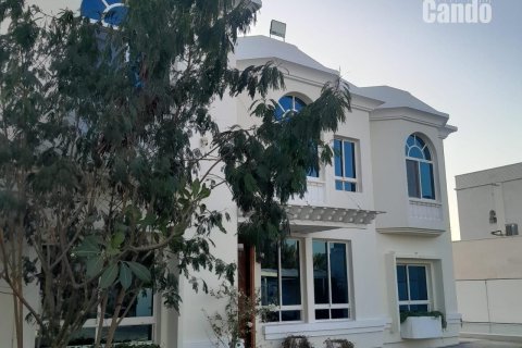 Вилла с 5 спальнями в Al Barsha 2, ОАЭ №48170 7