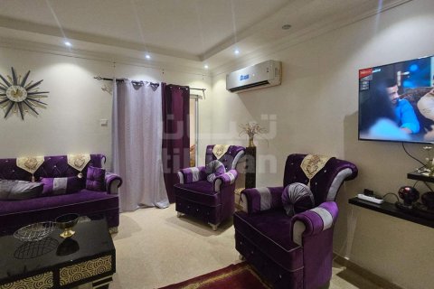 5 bedrooms Twin Villa in Al Khuwair, Oman No. 53291 4