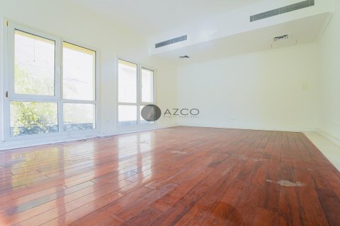 5 غرفة نوم  فيلا في Meadows, الإمارات العربية المتحدة رقم 16856 6