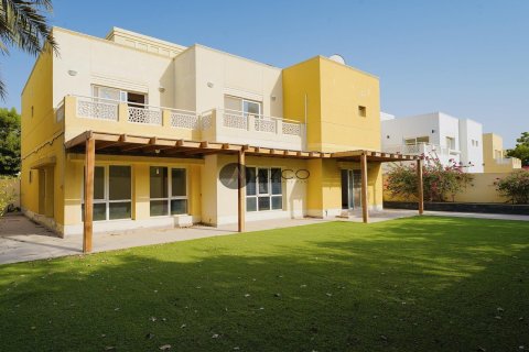 5 غرفة نوم  فيلا في Meadows, الإمارات العربية المتحدة رقم 16856 18