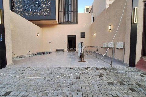 Apartment de 3 dormitorios en Riyadh, Saudi Arabia No. 67408