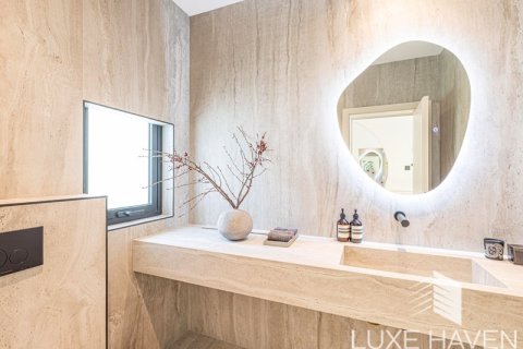 5 bedrooms Villa in Jumeirah Islands, UAE No. 9288 19