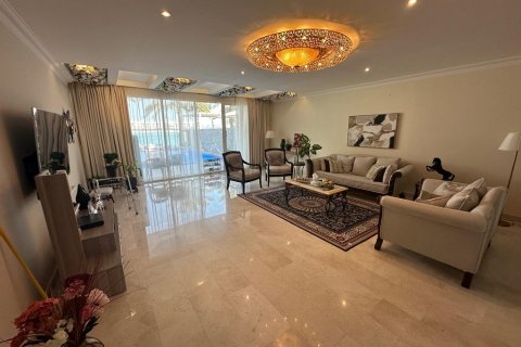 Villa de 4 dormitorios en Amwaj Islands, Bahrain No. 58626 3