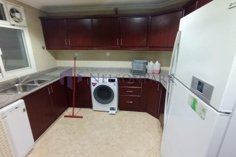 Apartment de 2 dormitorios en Doha, Qatar No. 57639 8