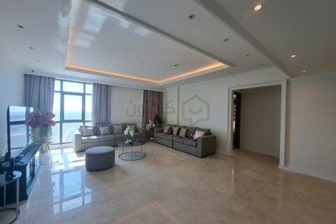 Apartment de 3 dormitorios en Bani Jamra, Bahrain No. 107112